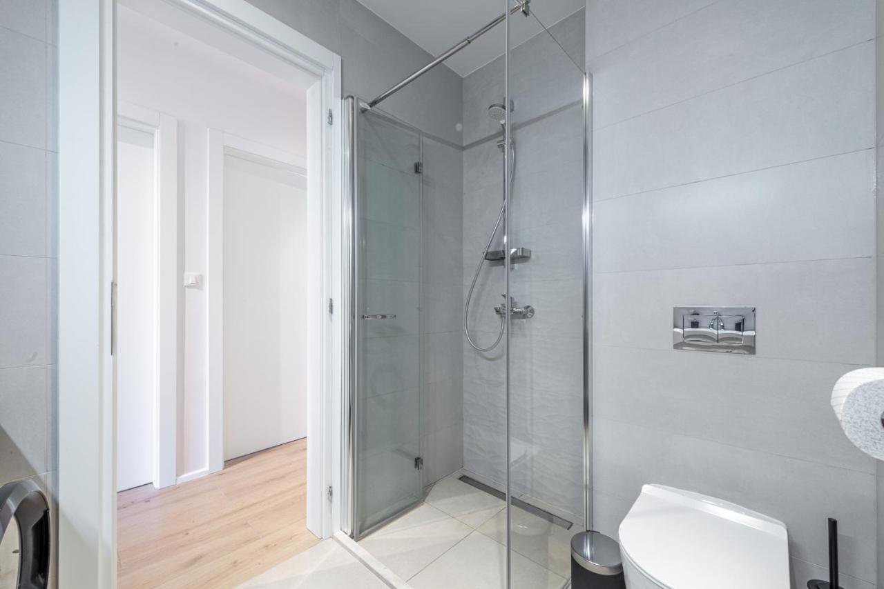 Batoni Apartment *
