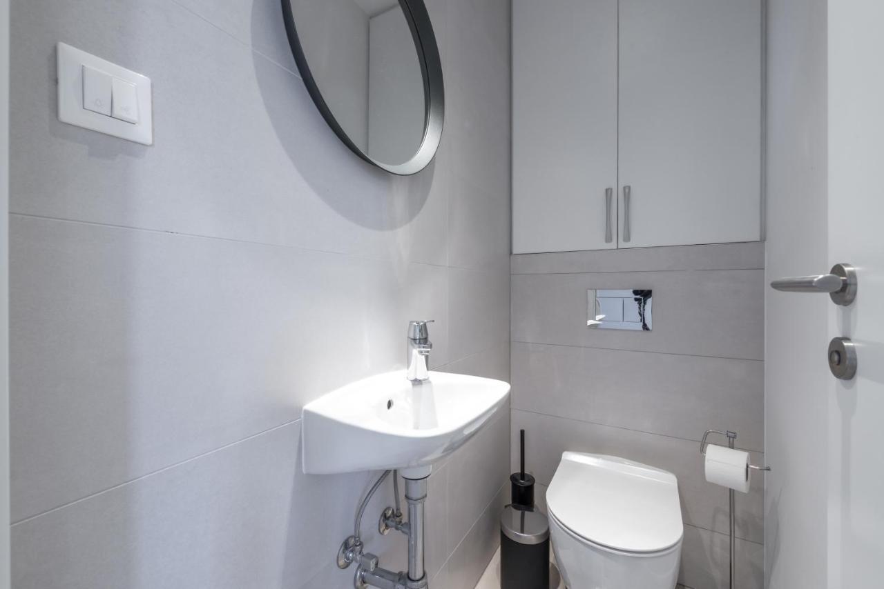 Batoni Apartment